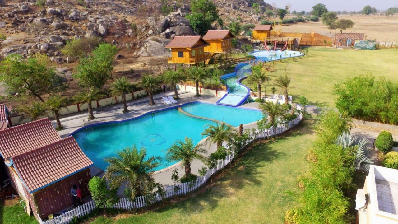 Vatika Green Resort Jambughoda Exterior photo